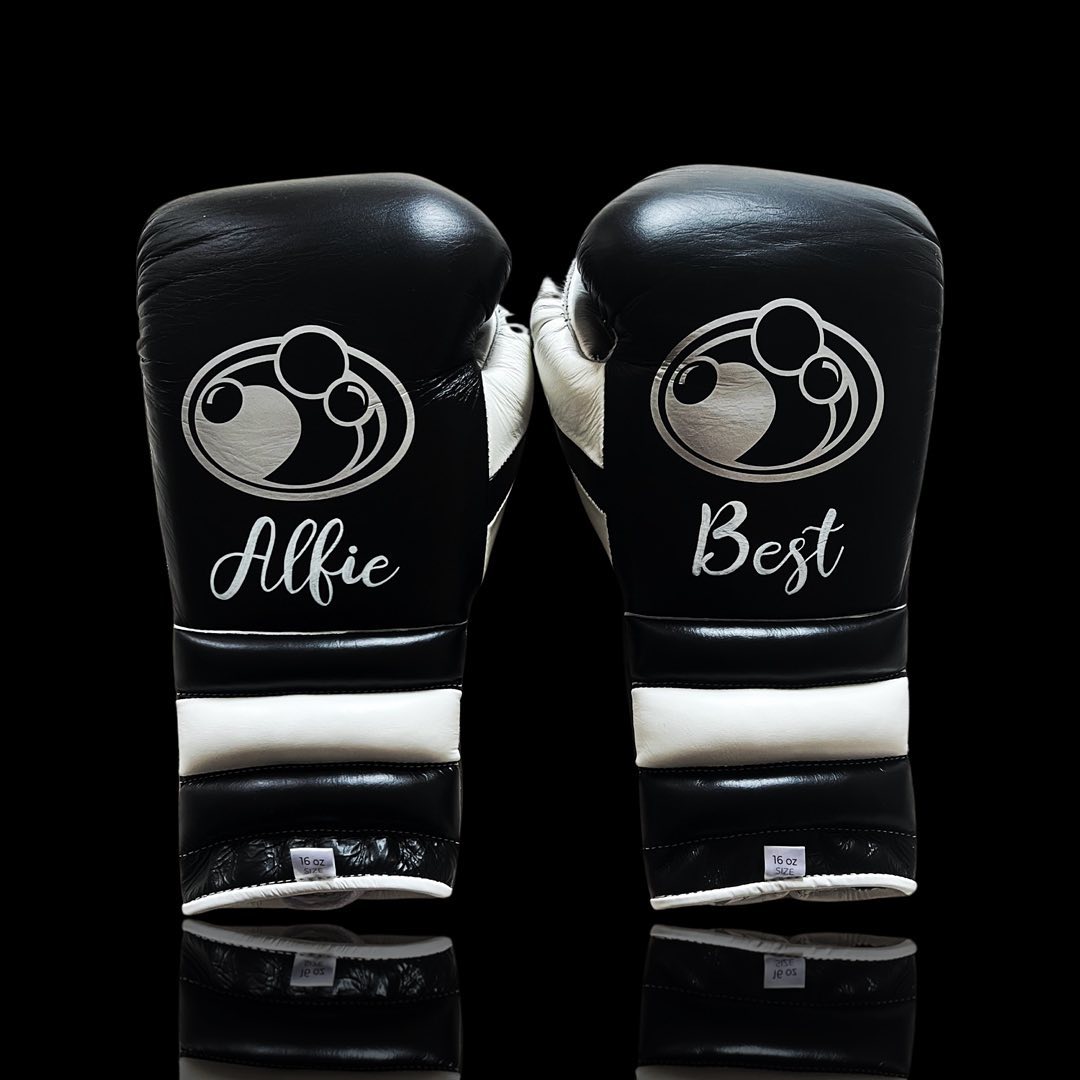 Value Custom Grant Boxing Gloves Black/White/Silver Lace Up