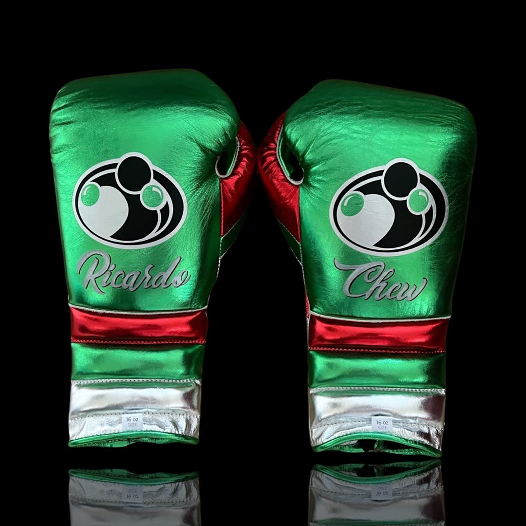Affordable Grant Leather Gloves Green/Red/Silver Starter Training