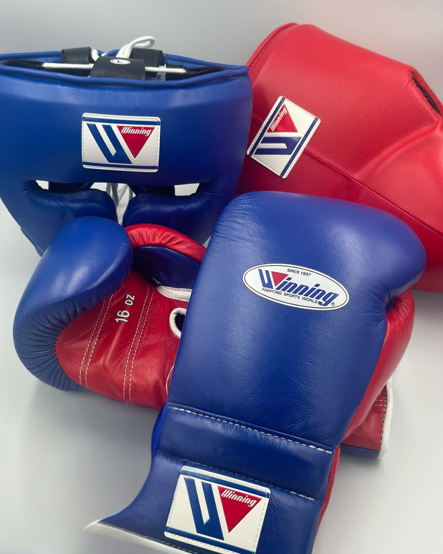 Winning Inspired Budget Gloves Set Red/Blue Full Training Collection
