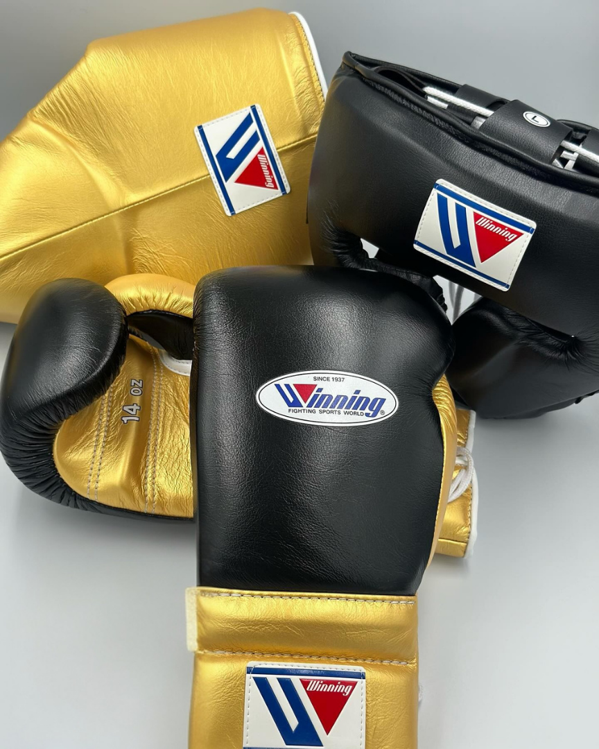 Value Winning Leather Gloves Set Gold/Black Custom Bundle