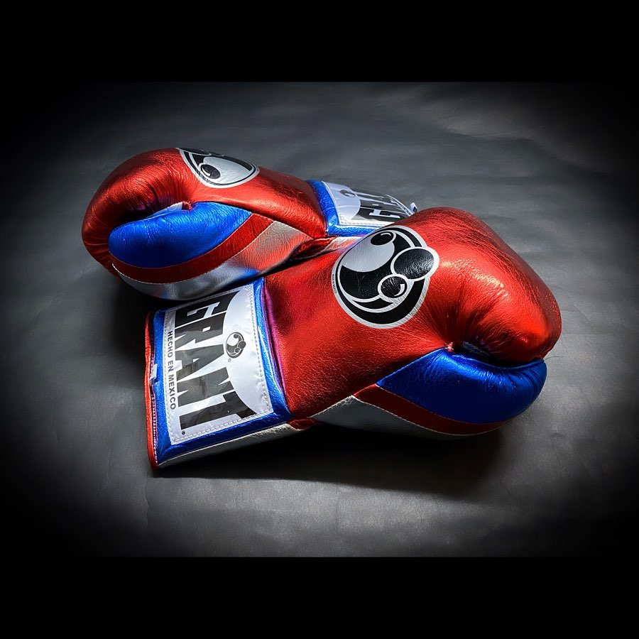 Grant Boxing Gloves Red/Blue | Lace-Up
