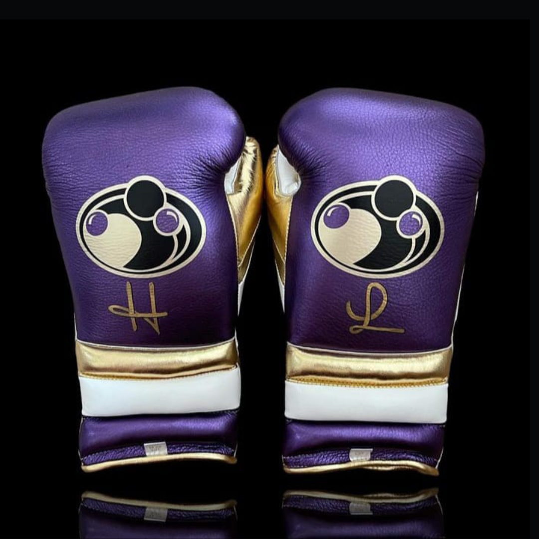 boxinggloves #boxing #boxingtraining #boxinglife #boxinggym #boxingworkout #mma #boxingday #boxingworld #kickboxing #muaythai #fitness #boxingcoach #boxinghype #boxingnews #ufc #boxeo #boxingdrills #boxinglifestyle #boxingclub #boxinggirl #boxingfitness #gloves #boxingfans #boxingislife #training #gym #boxingheads #boxingfamily #martialarts