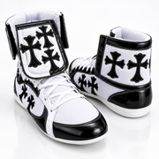 Durable boxing boots White/Black with supportive fit for fighters