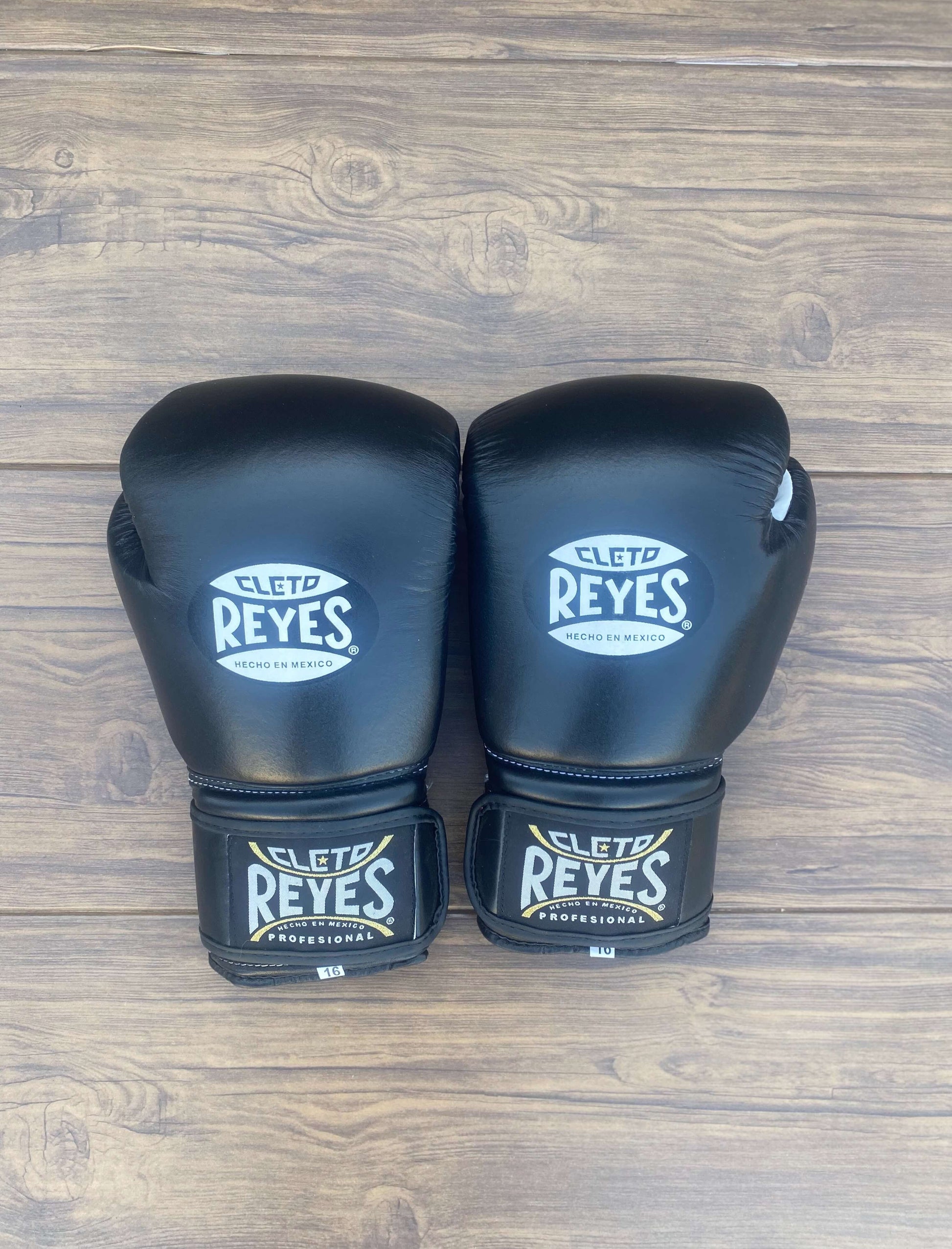 Cleto Reyes Black/White Boxing Gloves 14oz Genuine Leather Training Gloves Back View