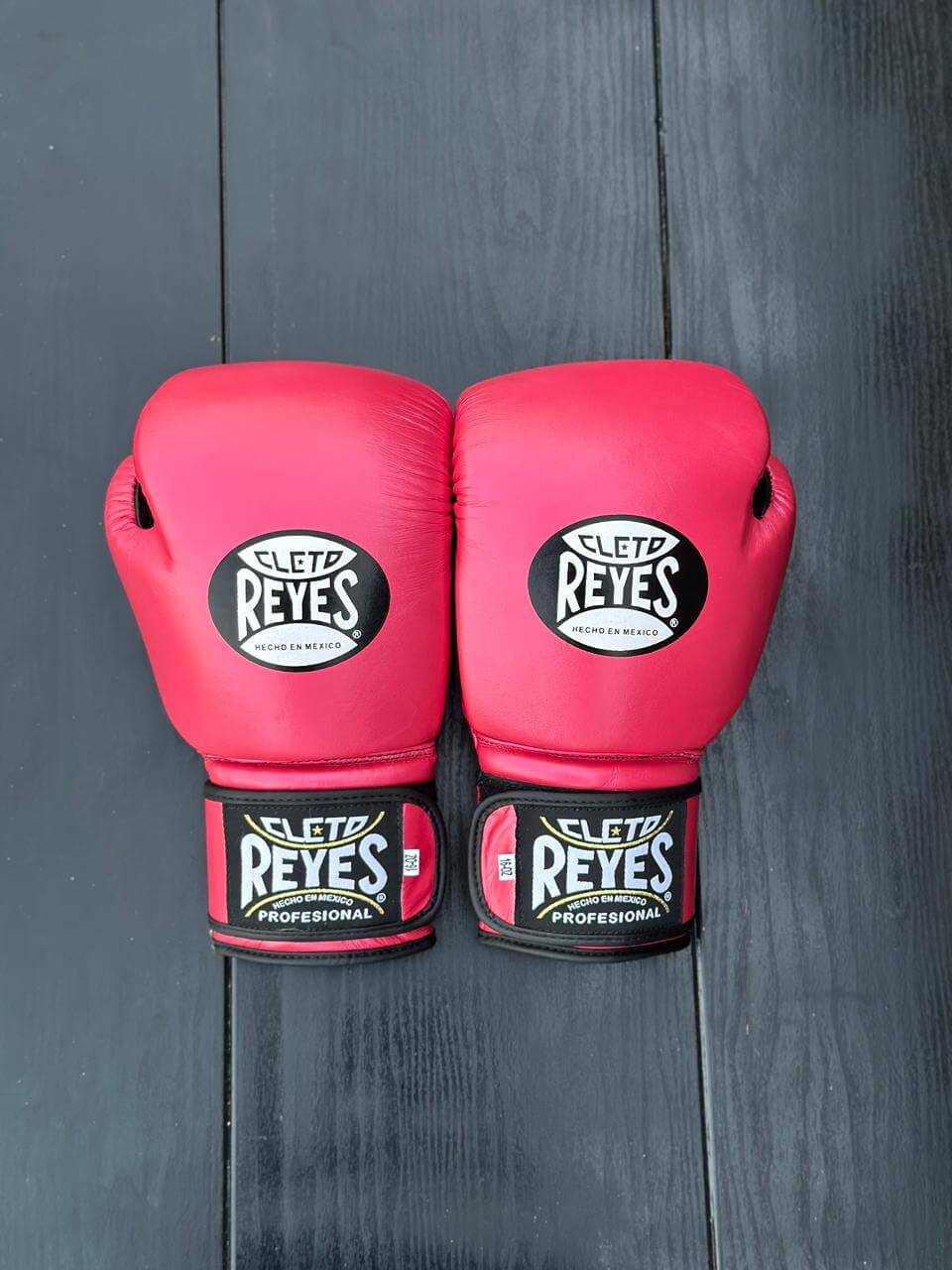 Cleto Reyes Genuine Leather Boxing Gloves Pink/Black 14oz Pair Back View
