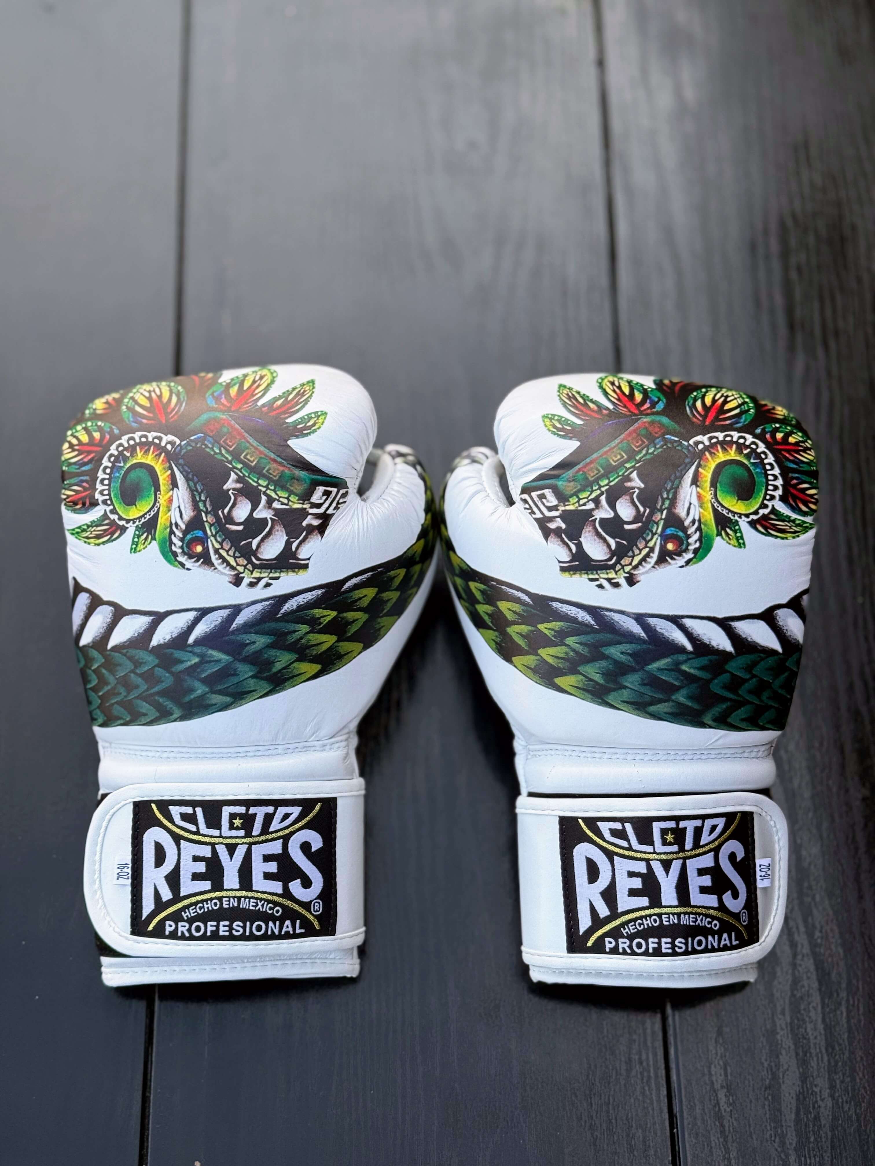 Cleto Reyes Boxing Gloves White Snake Style Velcro Design Close Up Back View