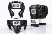 Cleto Reyes Boxing Set Premium Leather Gloves Black/White Sparring