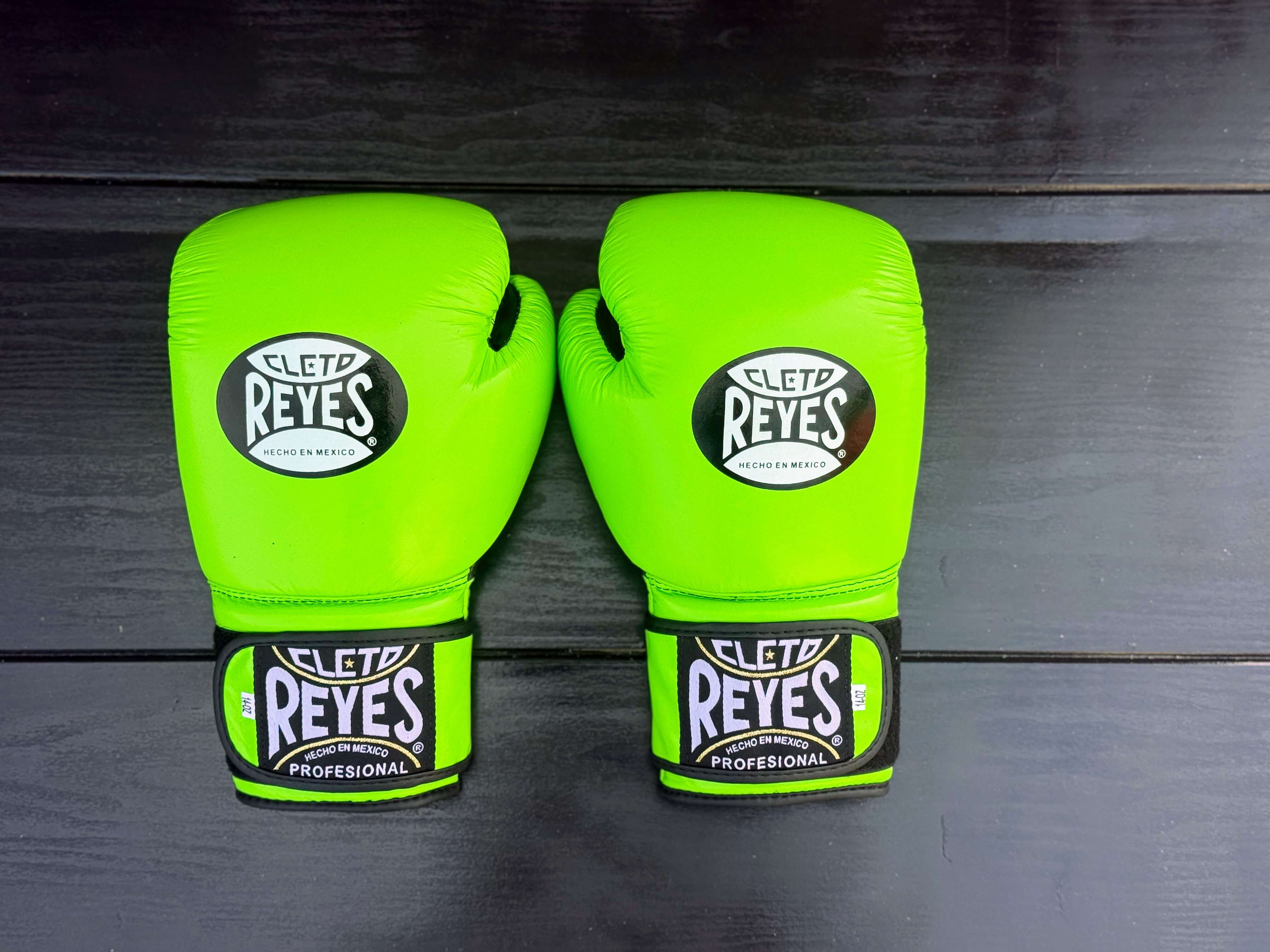 Cleto Reyes Boxing Set Green Boxing Gear