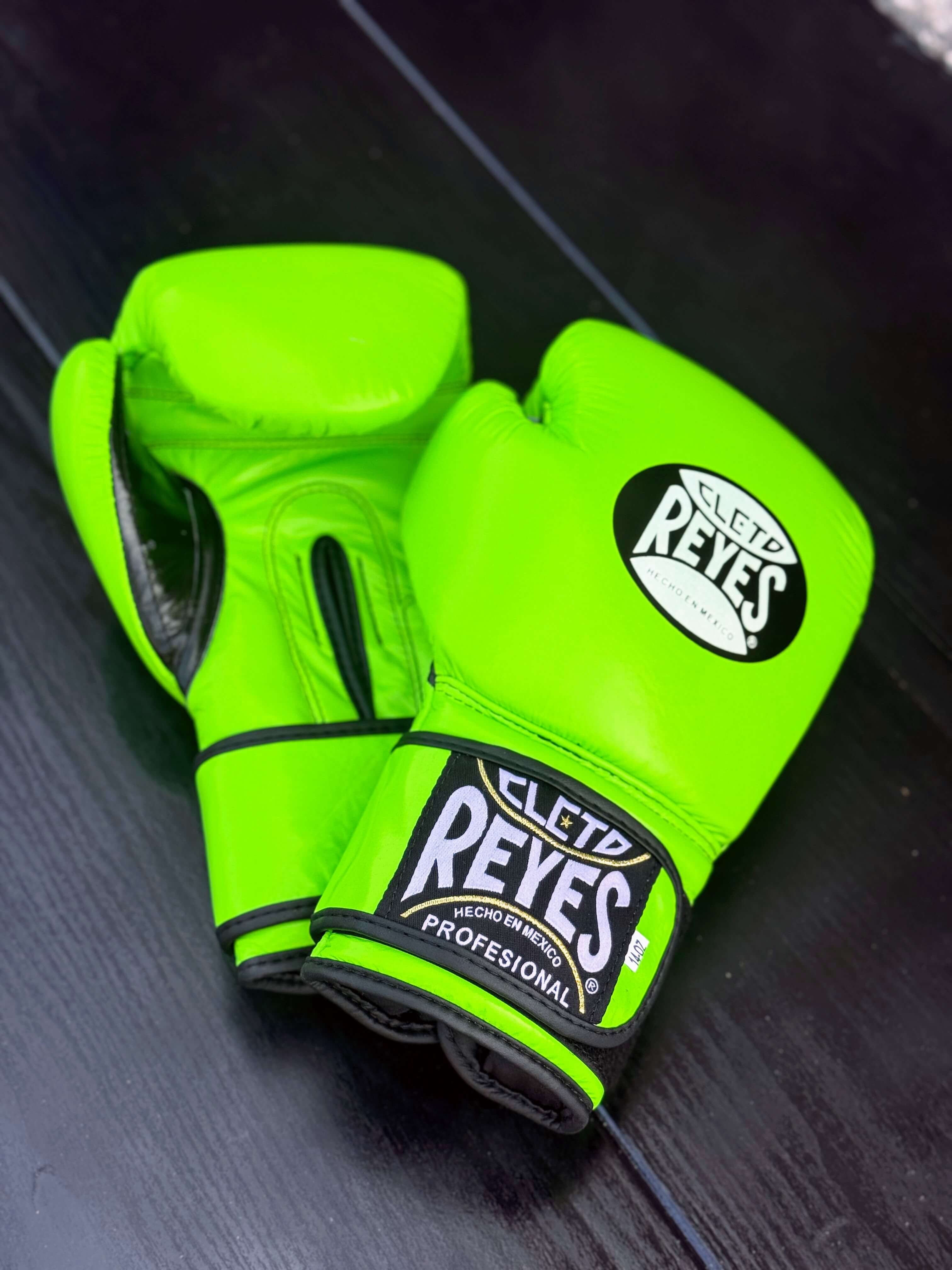 Cleto Reyes Boxing Set Green Boxing Gear