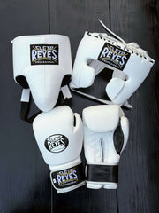 Cleto Reyes Boxing Gloves Set White/Black Professional Sparring Set