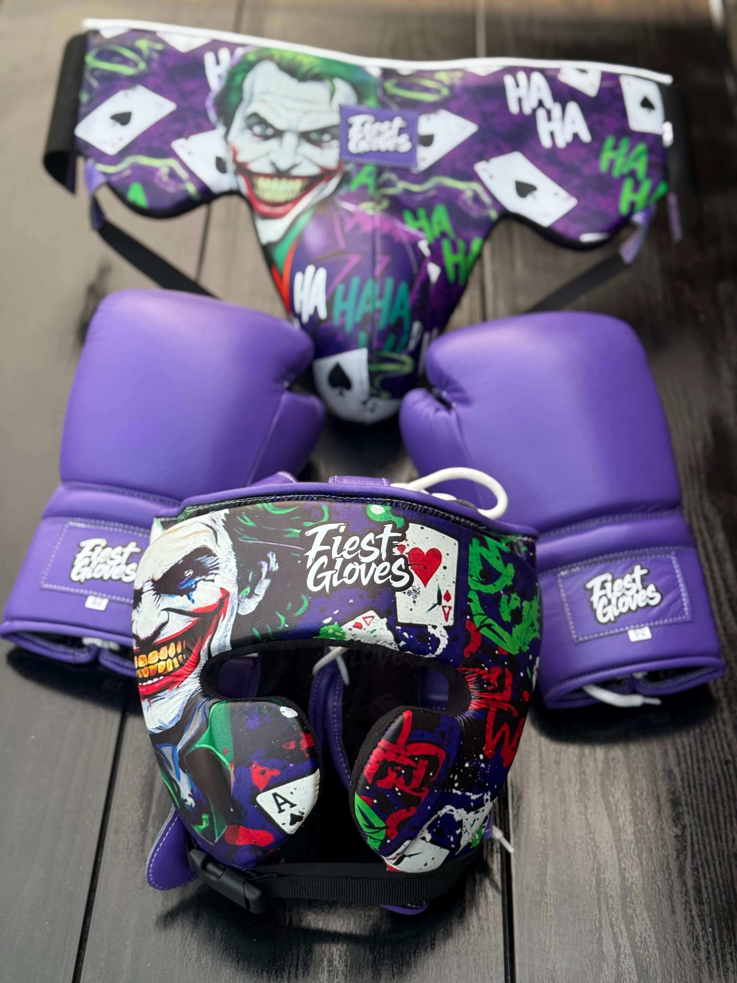 Fiest Boxing Set Purple Joker Style  Lace-Up Gloves Headguard Kit