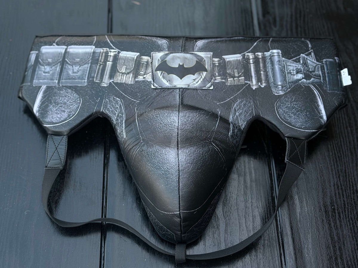 Fiest Boxing Set Winning Style Batman  Black Leather Groinguard