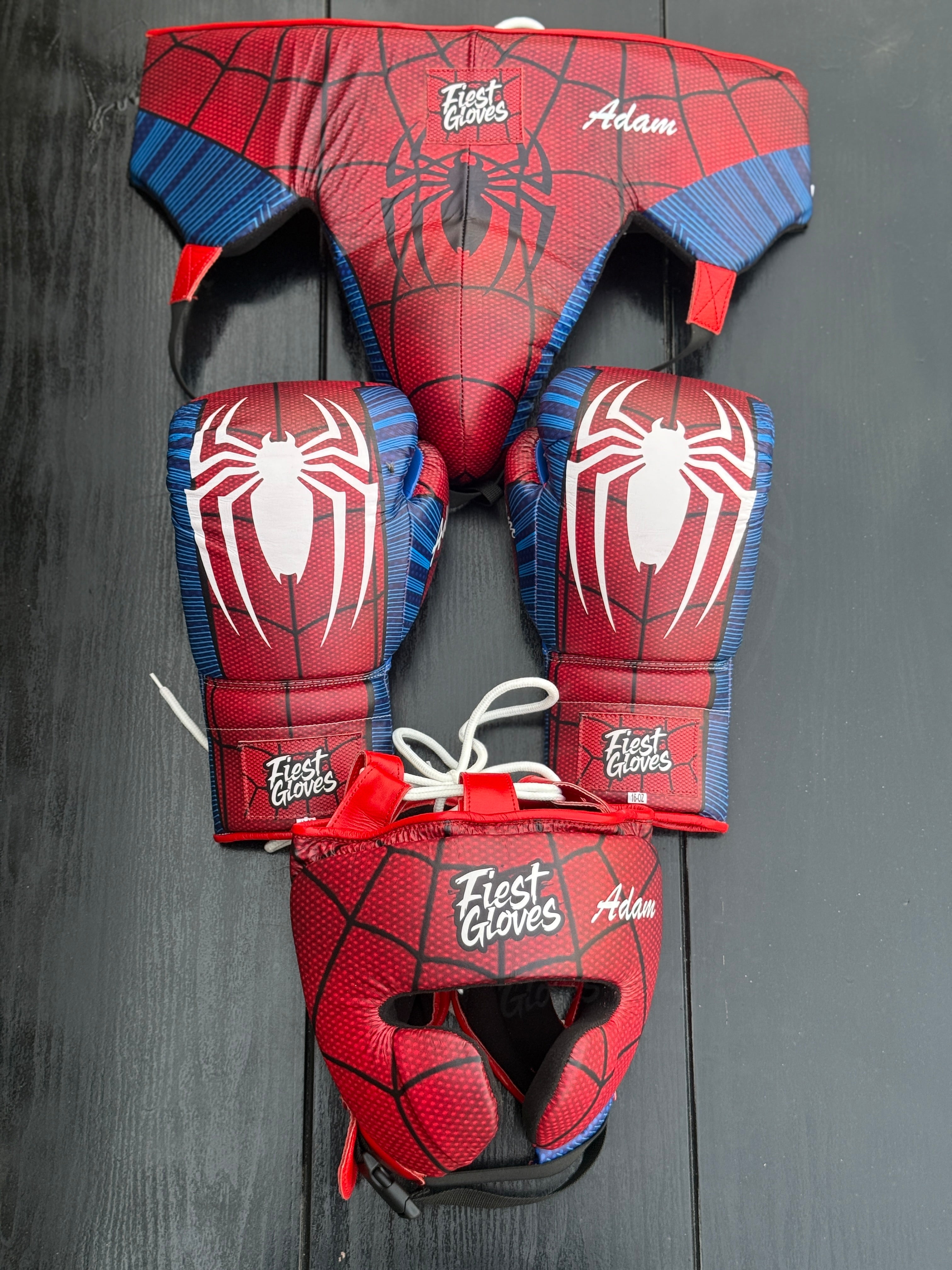 Fiest Boxing Set Red/Blue 14oz Gloves with Headguard Training Kit