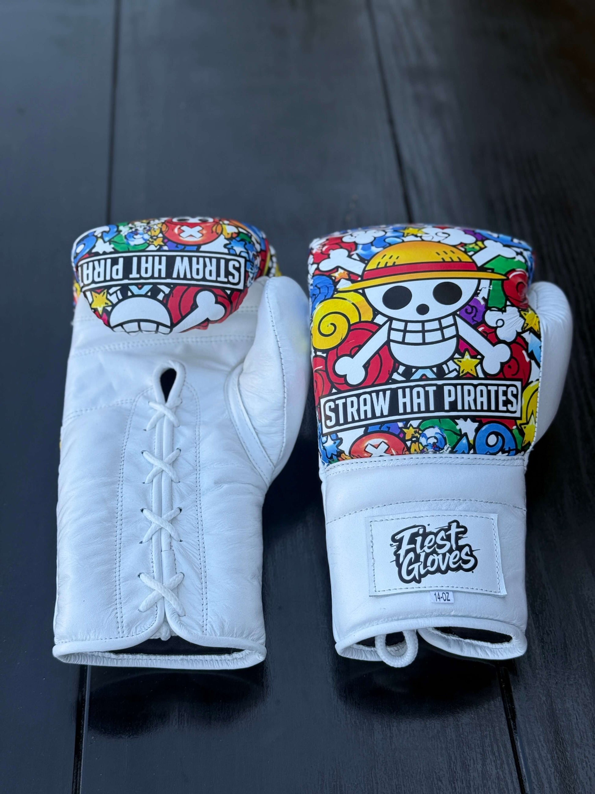 Fiest Winning Style Boxing Gloves White 14oz Leather Training Gloves Front View