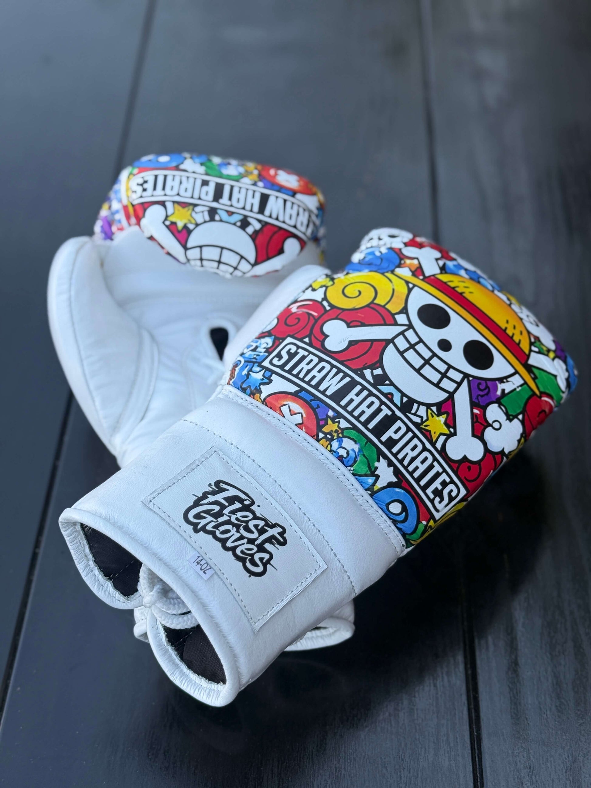 Fiest Winning Style Boxing Gloves White 14oz Leather Training Gloves View