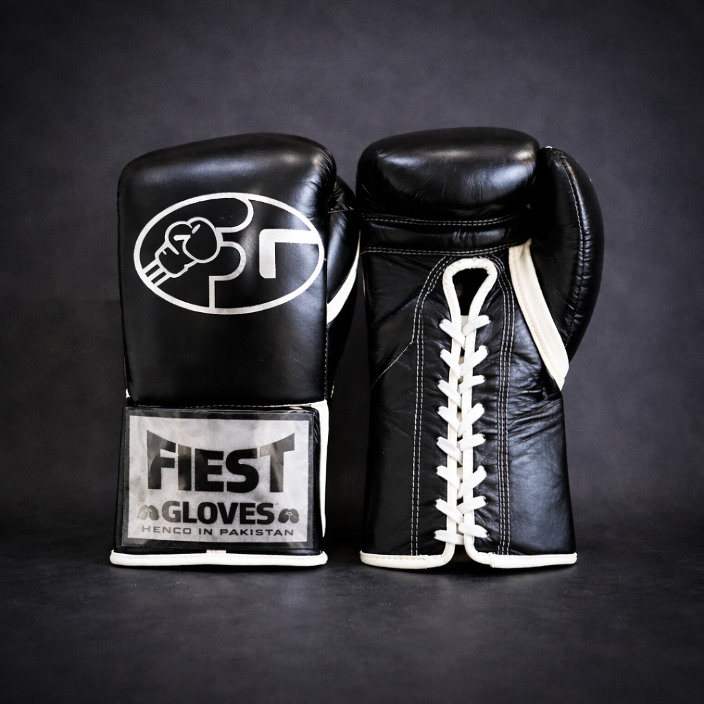 Fiest Boxing Gloves Lace-Up | Black/White