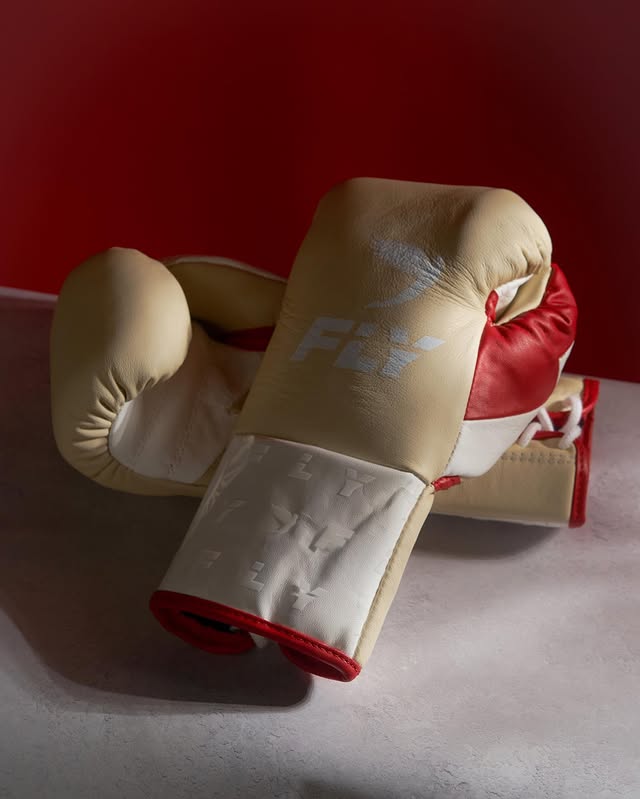 Fly Boxing Gloves Lace-Up | Beige/Red/White