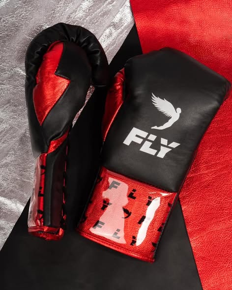 Fly Boxing Gloves Lace-Up | Black/Red