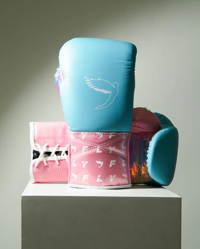 Fly Boxing Gloves Lace-Up | Blue/Pink