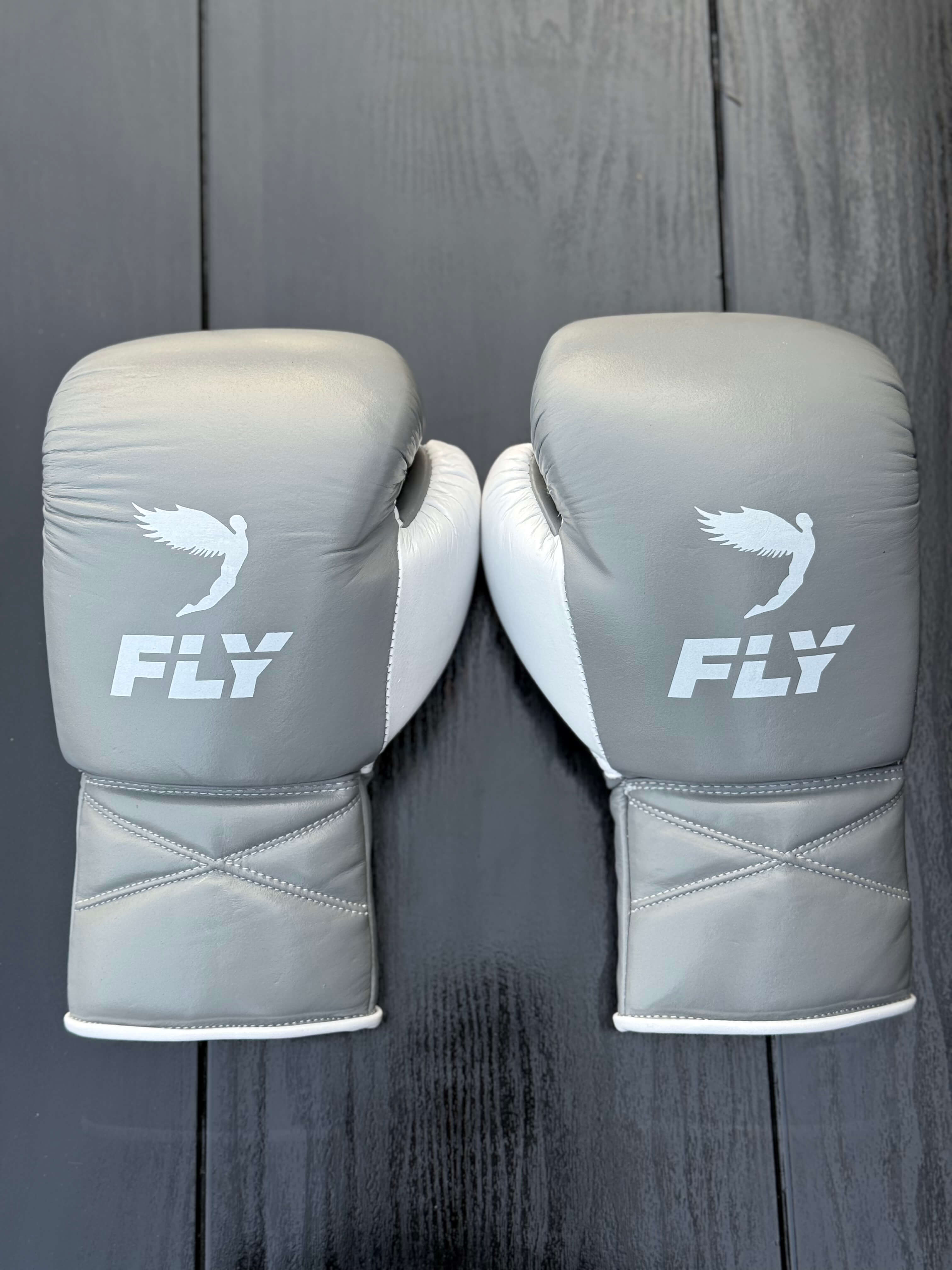 Fly Boxing Set | Grey/White