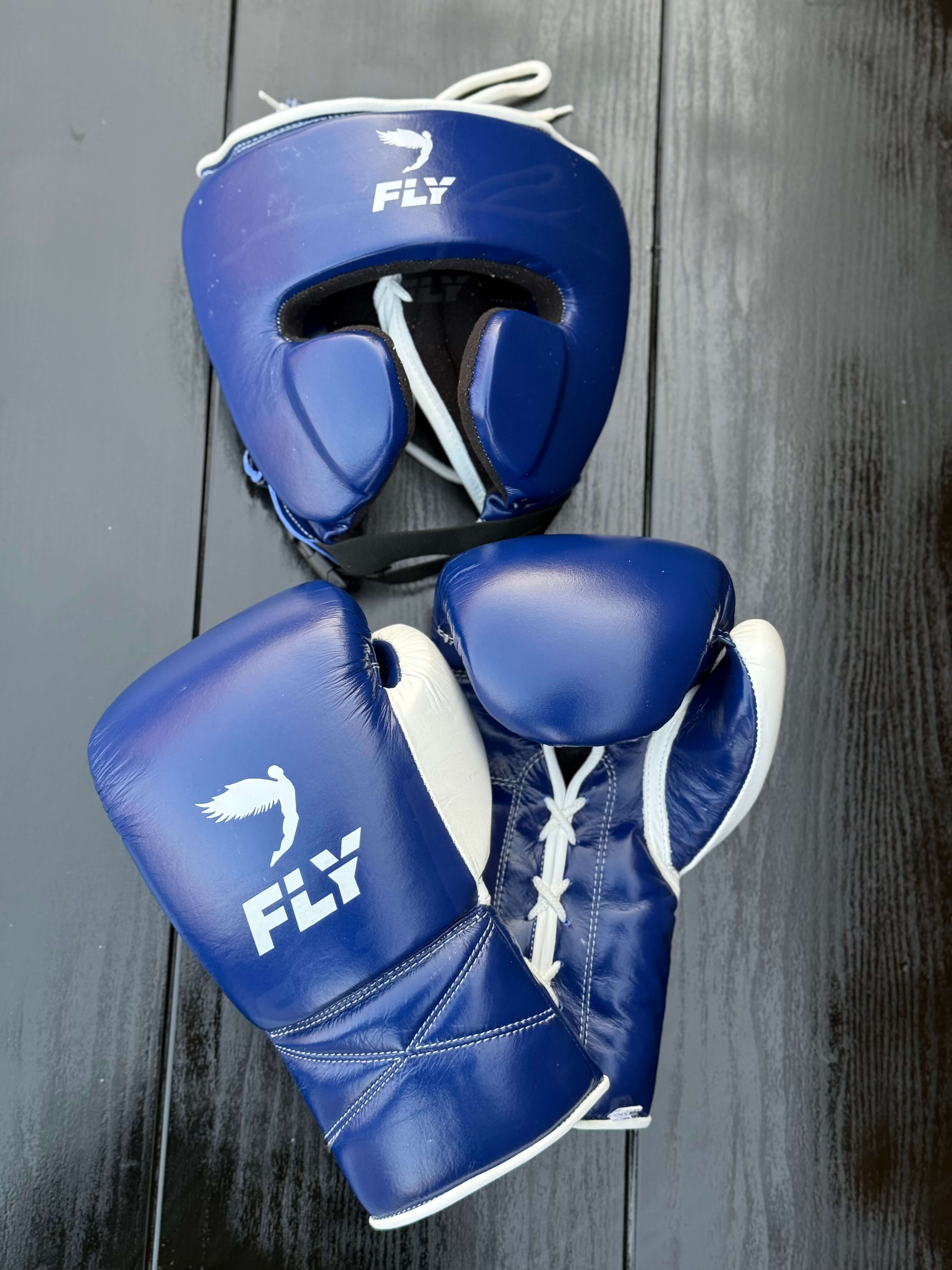 Fly Boxing Set | Navy-Blue/White