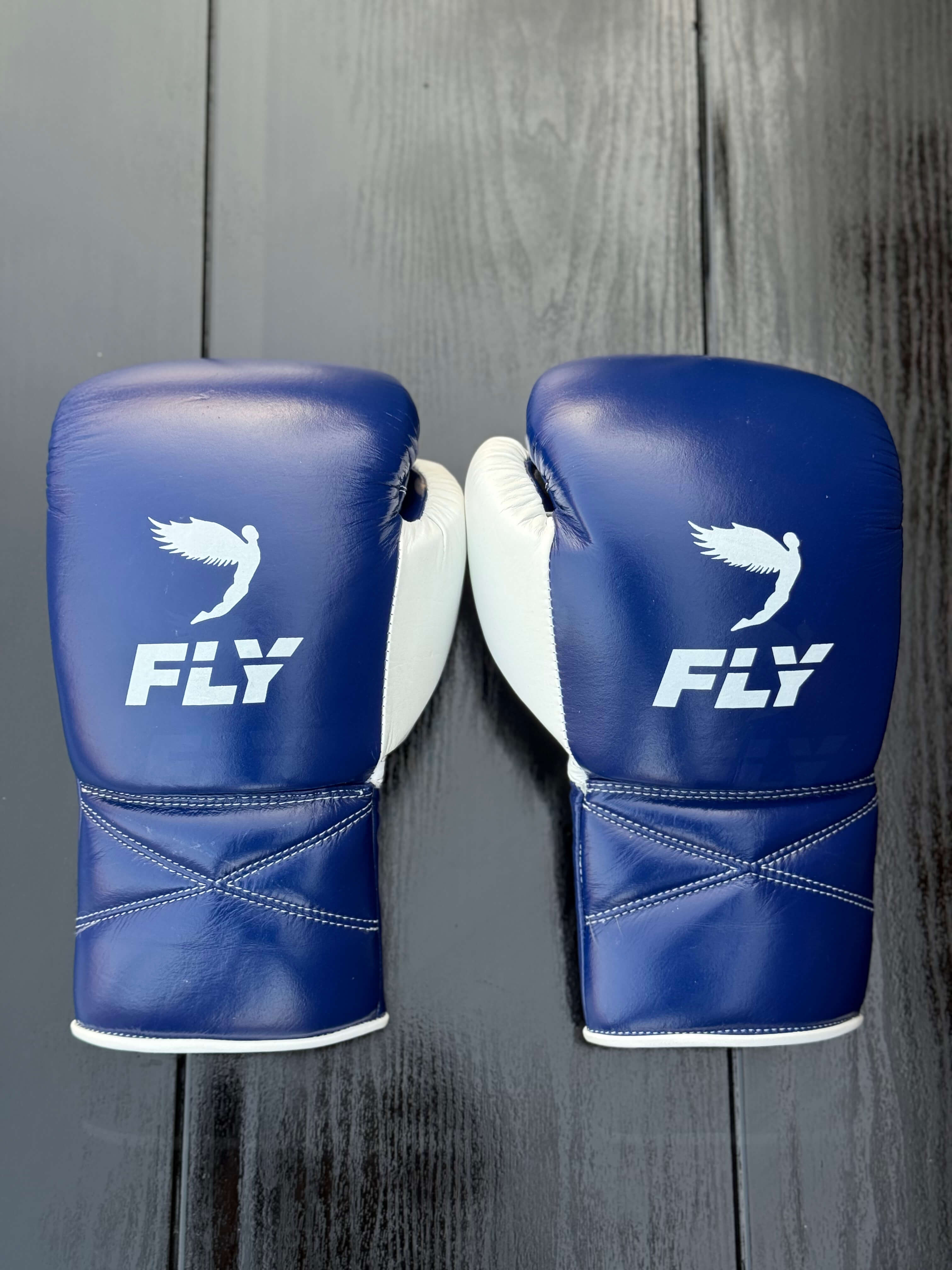 Fly Boxing Set | Navy-Blue/White