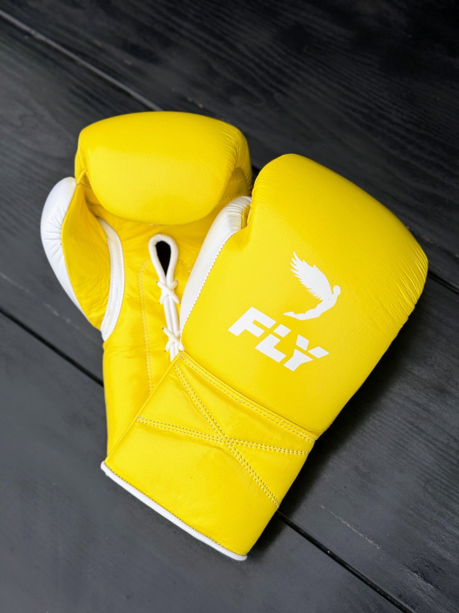 Fly Boxing Set | Yellow/White