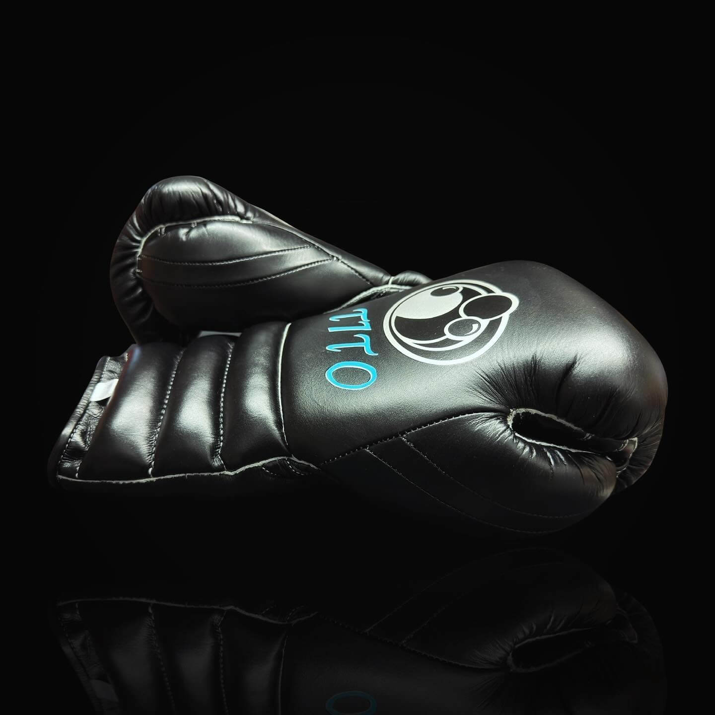Grant Boxing Gloves Black/Blue 14oz Leather Training Gloves Thumb View