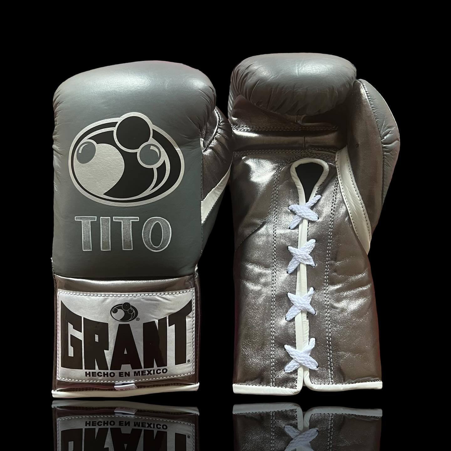 Grant Boxing Gloves Grey/White 14oz Leather Training Gloves