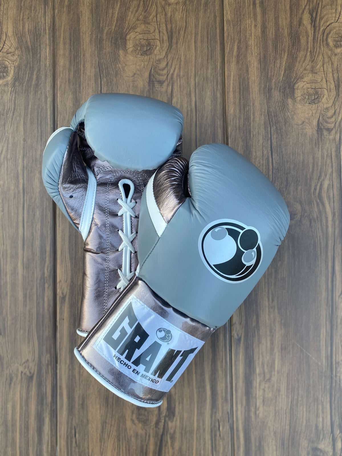 Grant Boxing Gloves Grey/White Leather Gloves for Daily Workouts