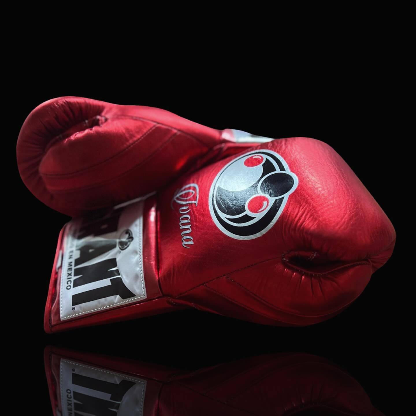 Grant Red  Boxing Gloves Sparring Training Gloves Thumb View