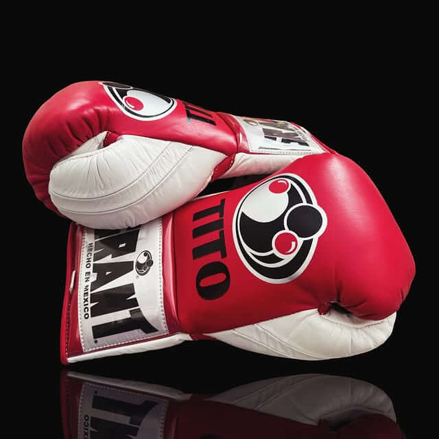 Grant Red/White Lace-Up Boxing Gloves Classic Training Gloves Thumb View