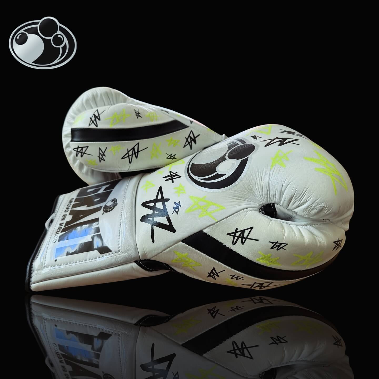 Grant Boxing Gloves White/Black/Yellow 14oz Leather Training Gloves Thumb View