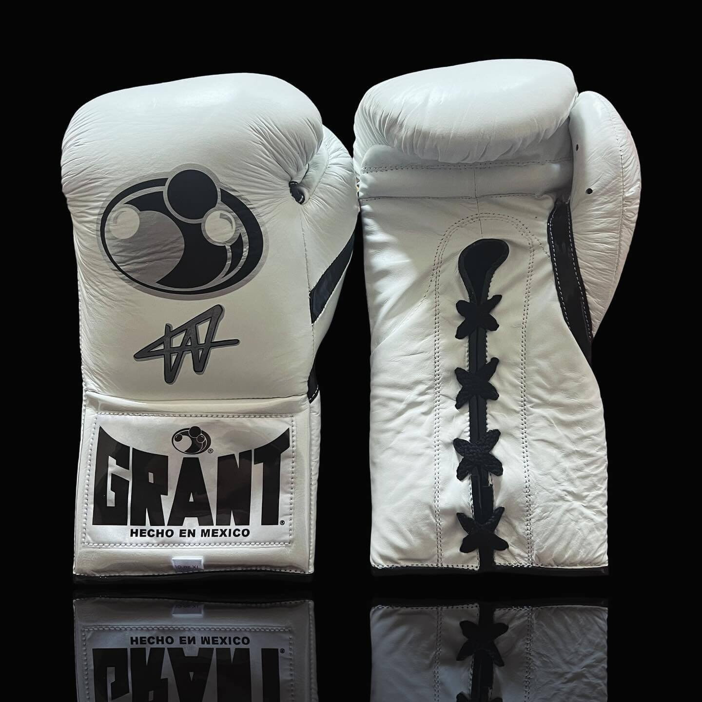 Grant White/Black Boxing Gloves Women Fitness Training Gloves