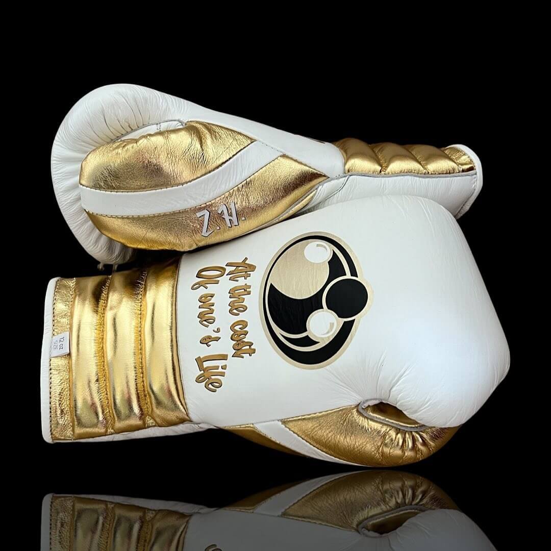 Grant White/Gold Boxing Gloves Durable Sparring Gloves Thumb View