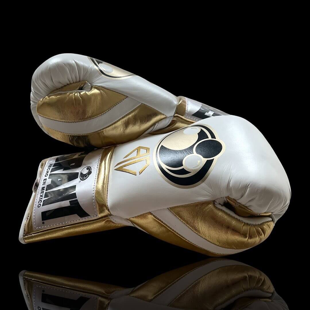 Grant White/Gold Boxing Gloves Premium Leather Training Pair Thumb View