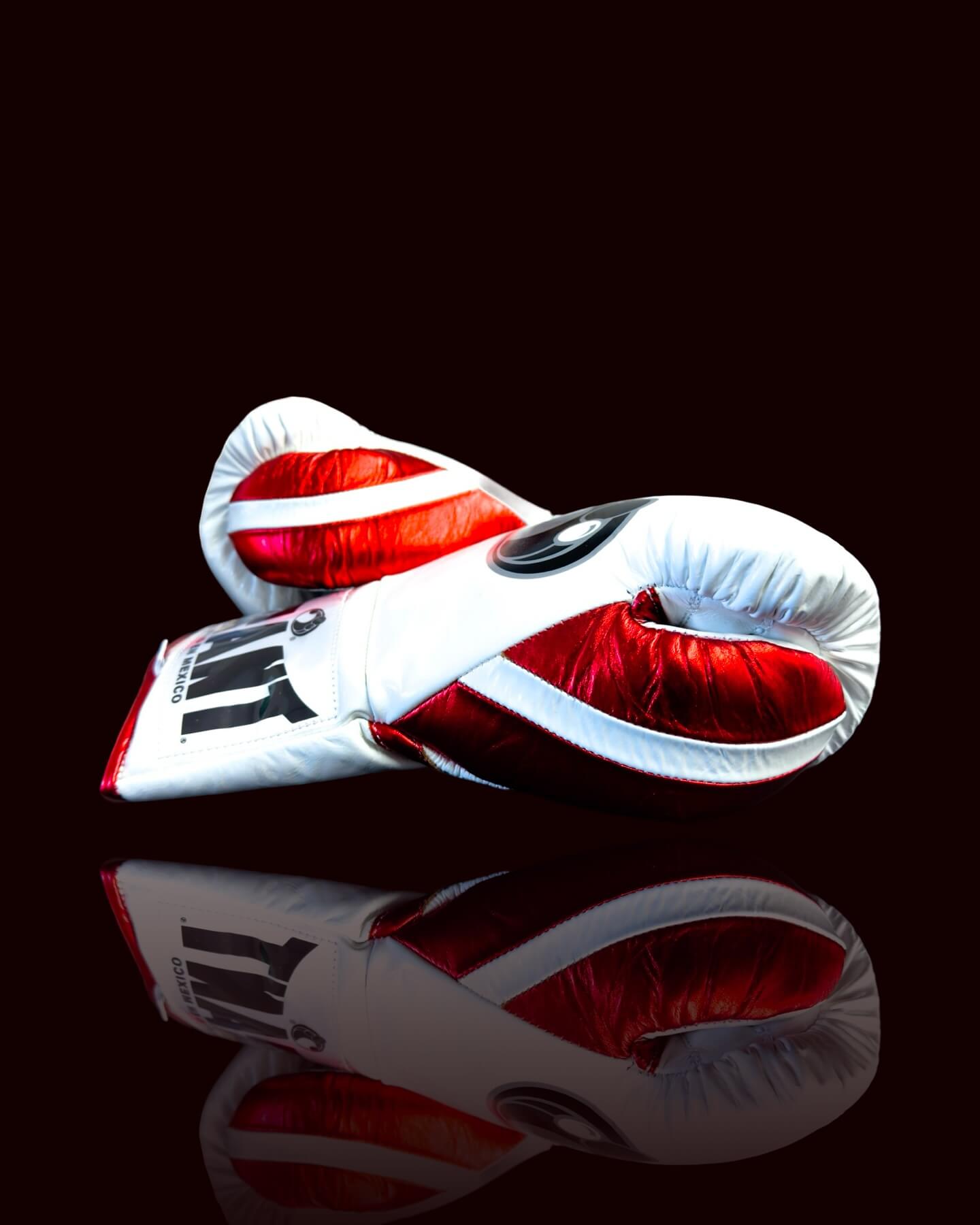 Grant White/Red Full View Leather Boxing Gloves Thumb View