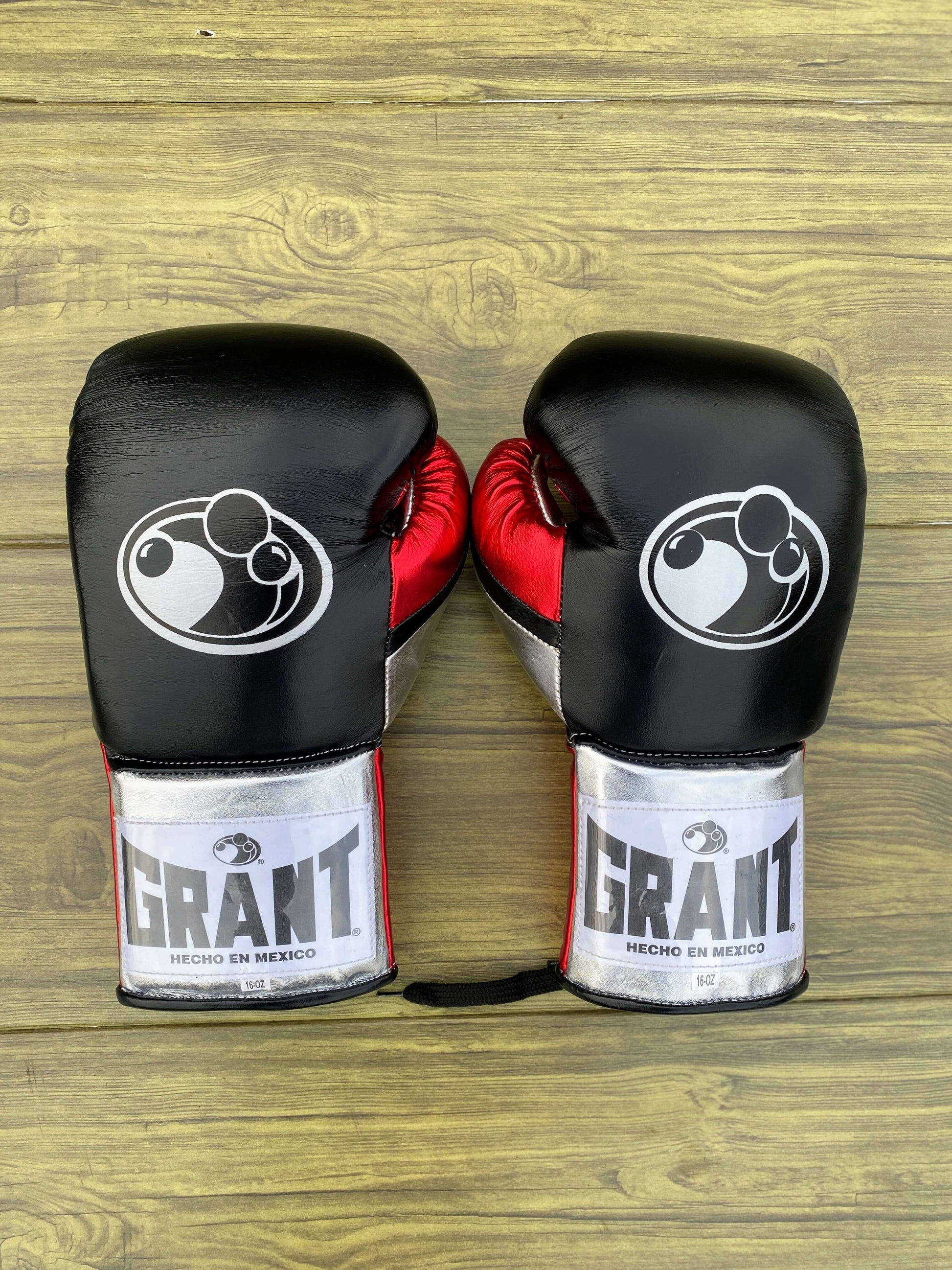 Grant Boxing Sets Black/Red/Silver  Gloves Back View