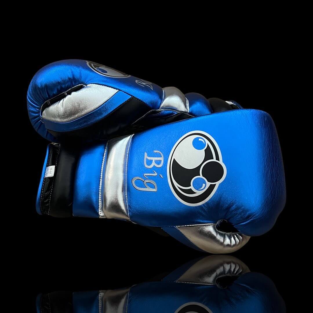 Grant Sparring Boxing Set Blue/Silver/Black Gloves Side View