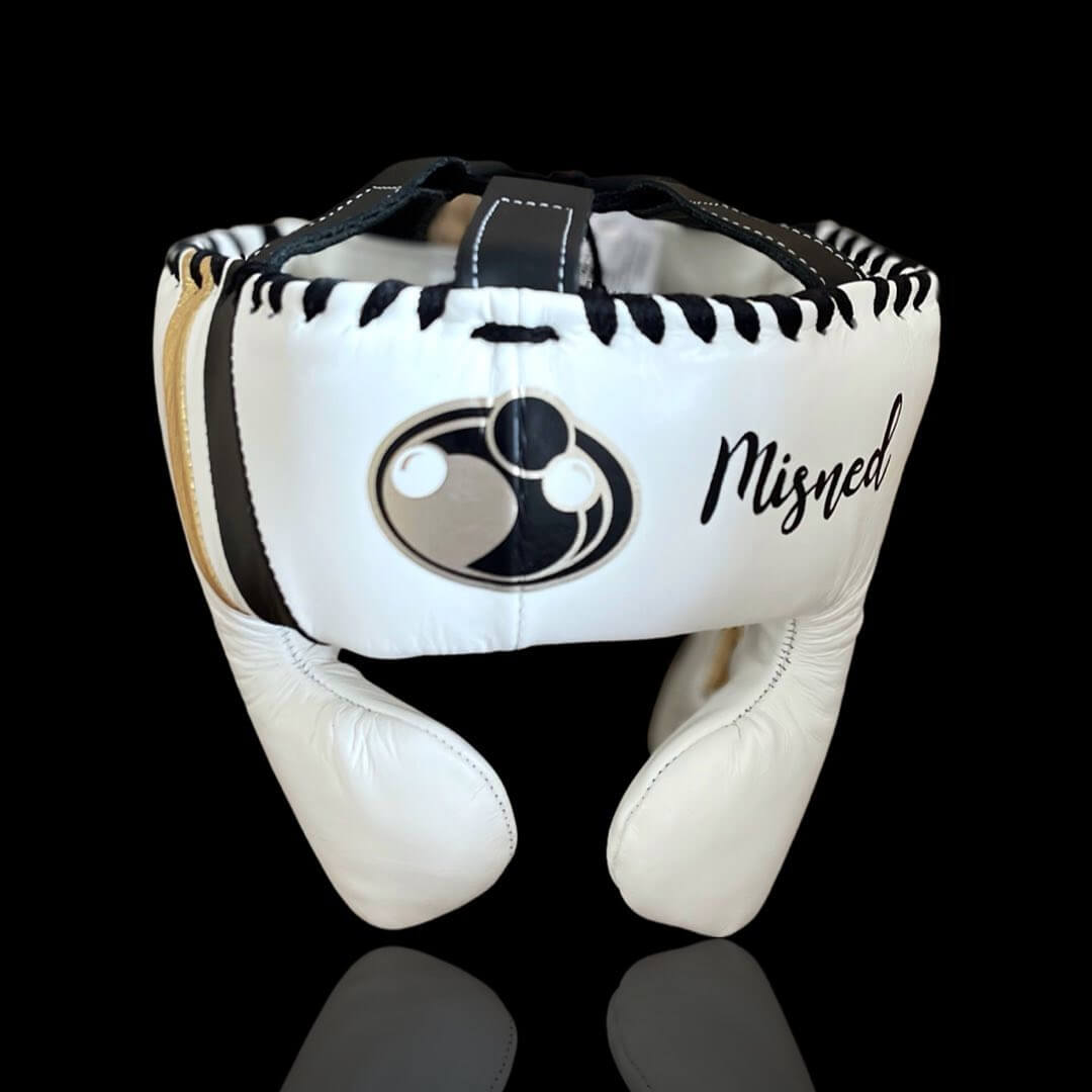 Grant Boxing Set White/Black/Gold Lace-Up Headguard