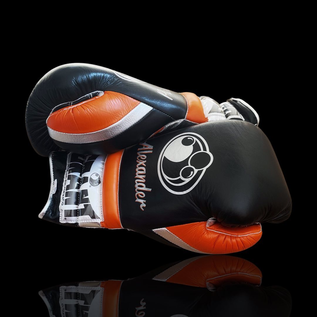 Grant Black/Orange/White Lace-Up Boxing Gloves Classic Training Gloves Side View
