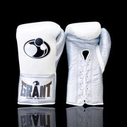Grant Boxing Gloves White/Silver | Lace-Up