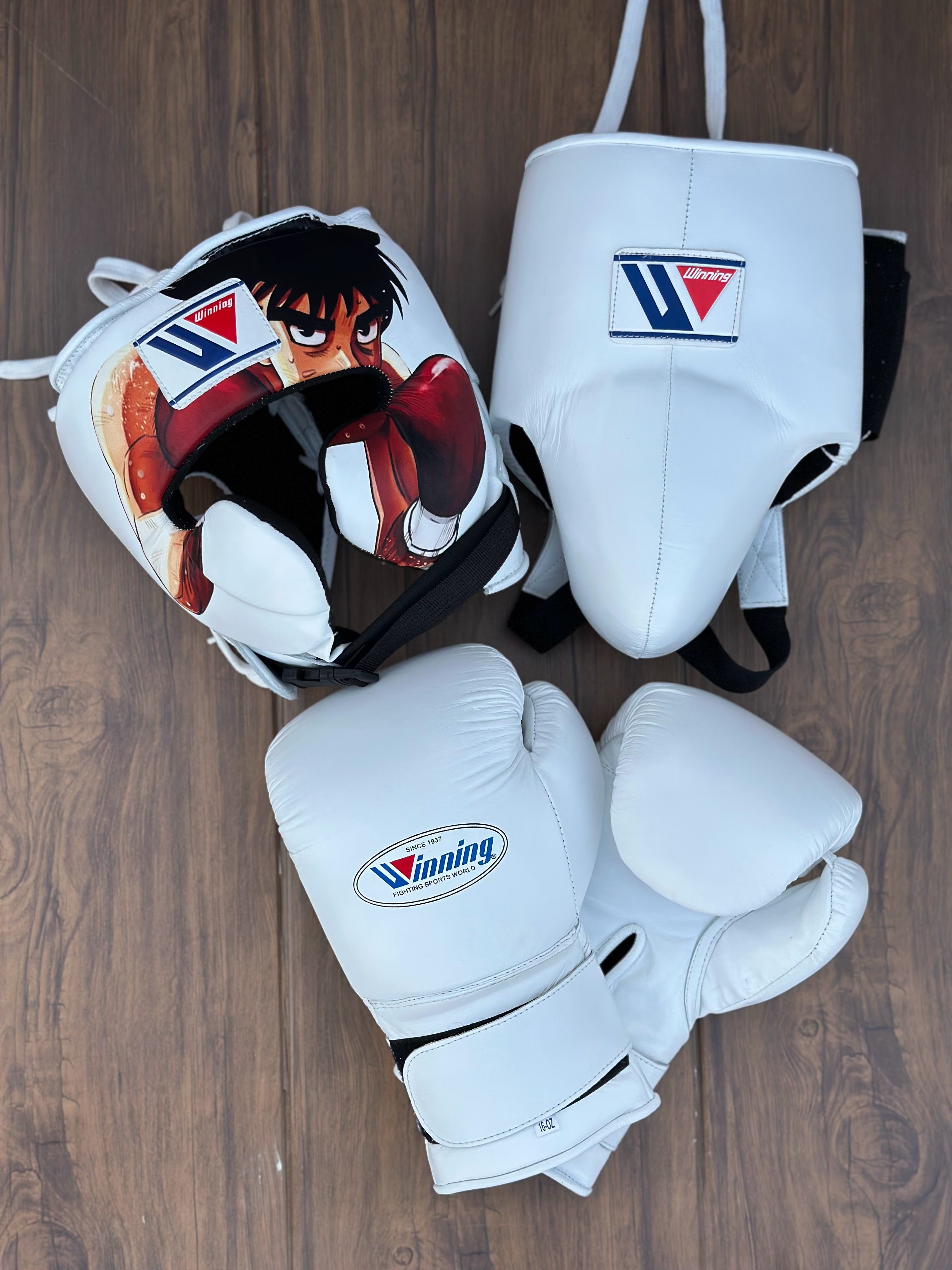 Winning Boxing Set | White with Printed Headgear