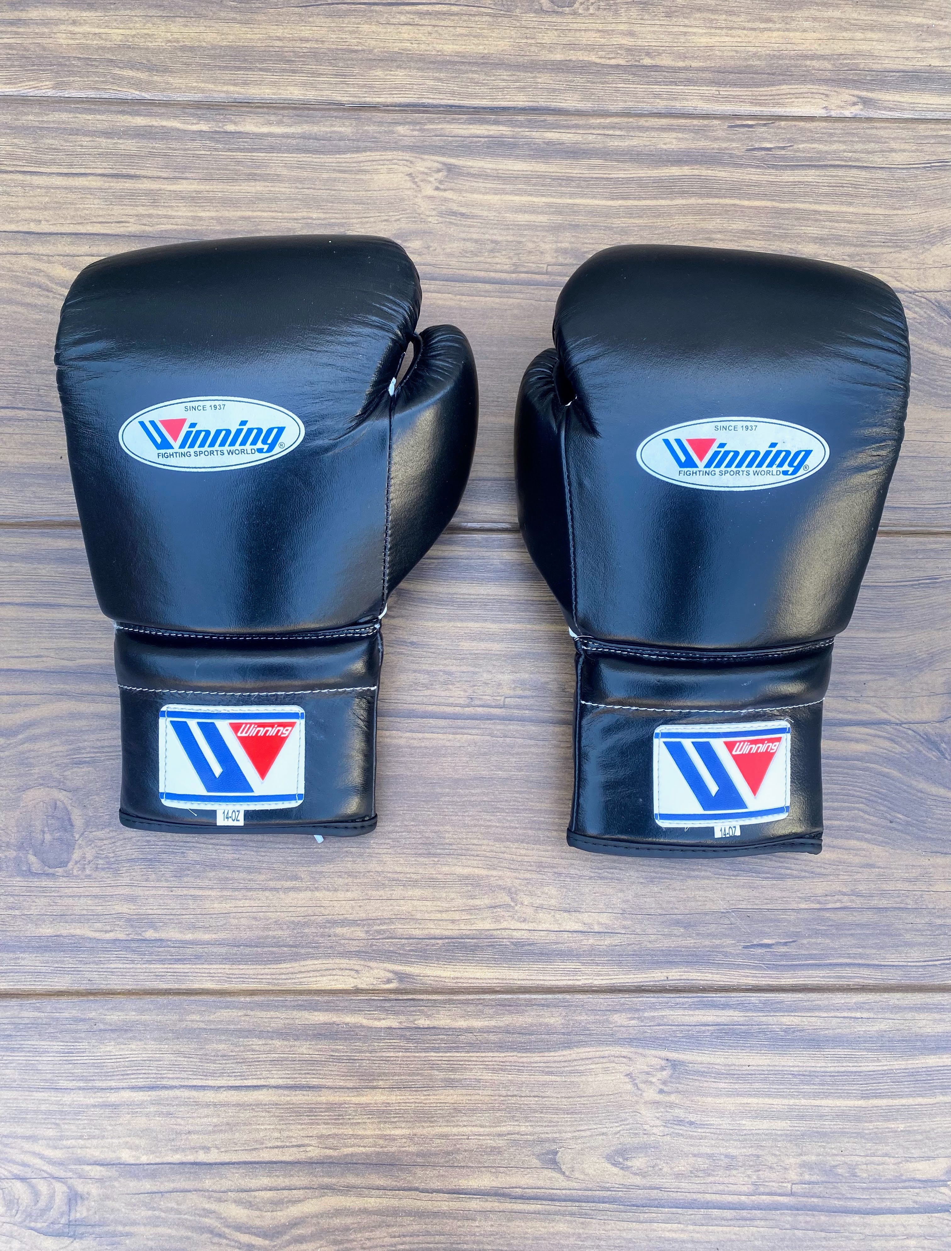 Personalized Winning Black Boxing Set, Custom Logo, Gloves +Headguard & Groingurad