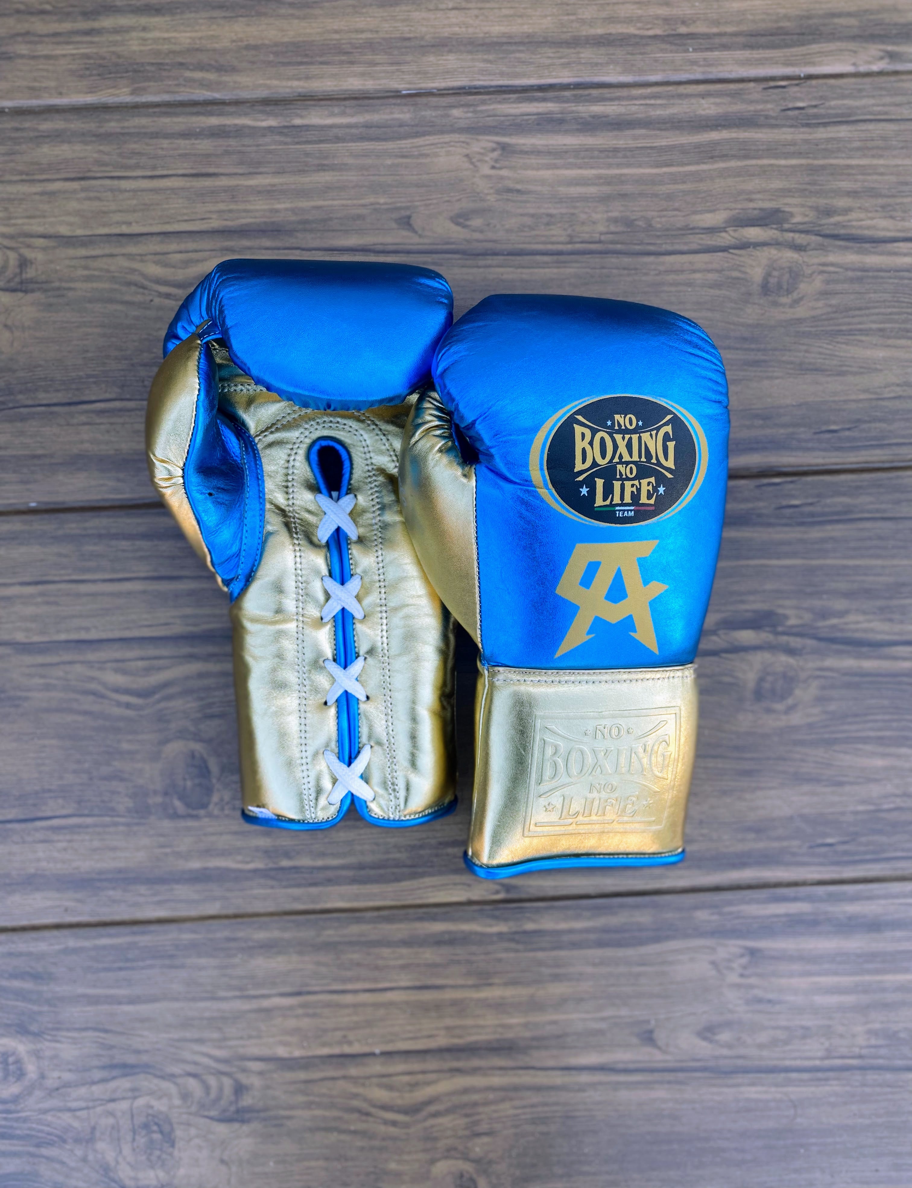 No Boxing No Life Boxing Gloves Blue/Gold Lace-Up