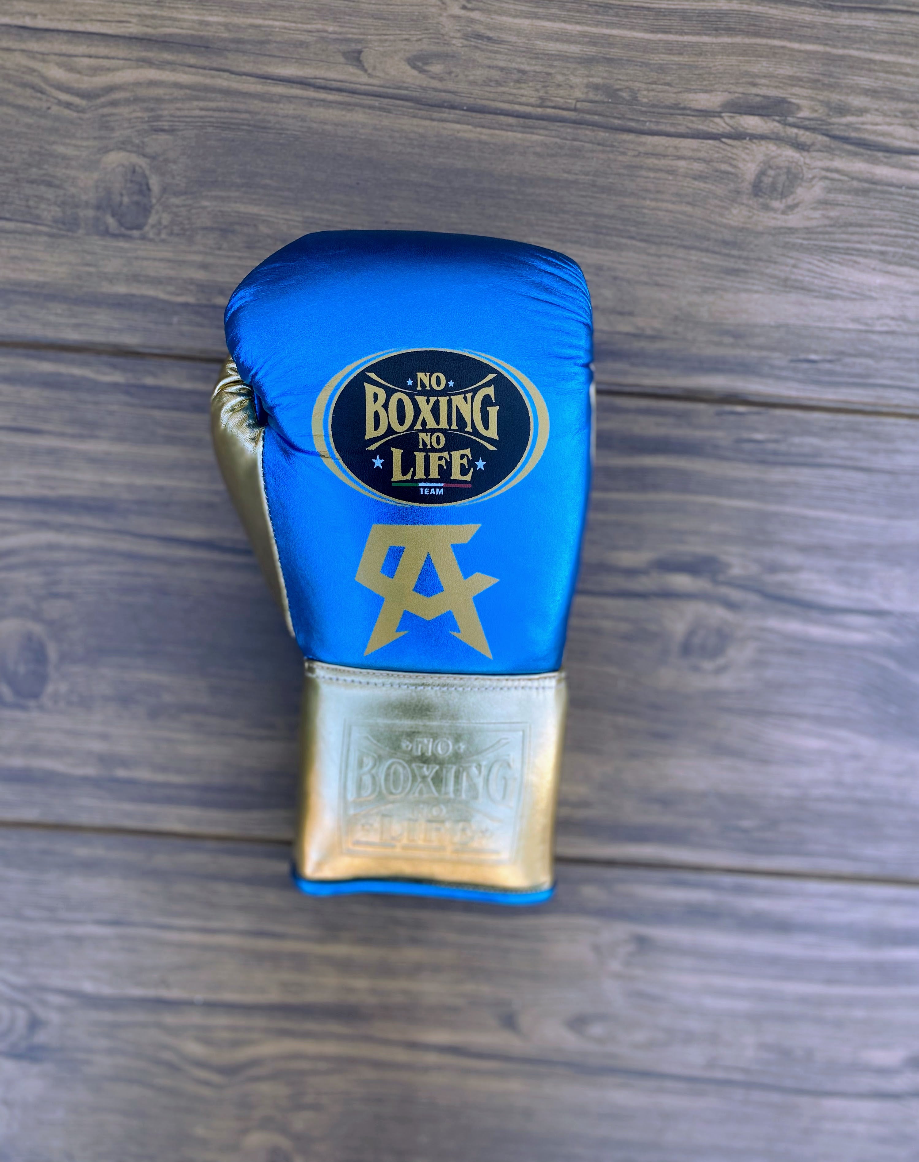 No Boxing No Life Boxing Gloves Blue/Gold Lace-Up