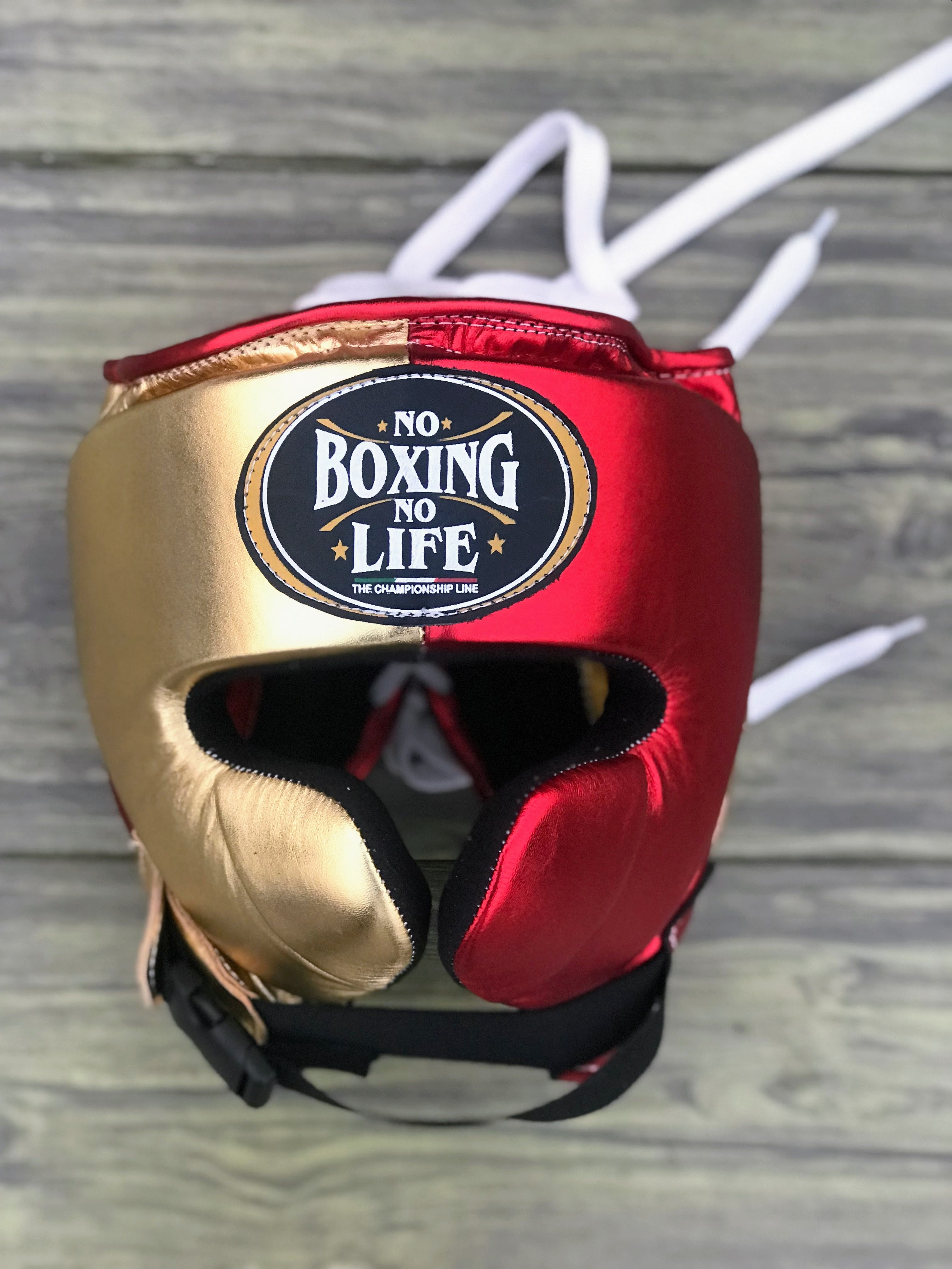 High Value No Boxing No Life Fitness Collection Red/Gold Training Kit