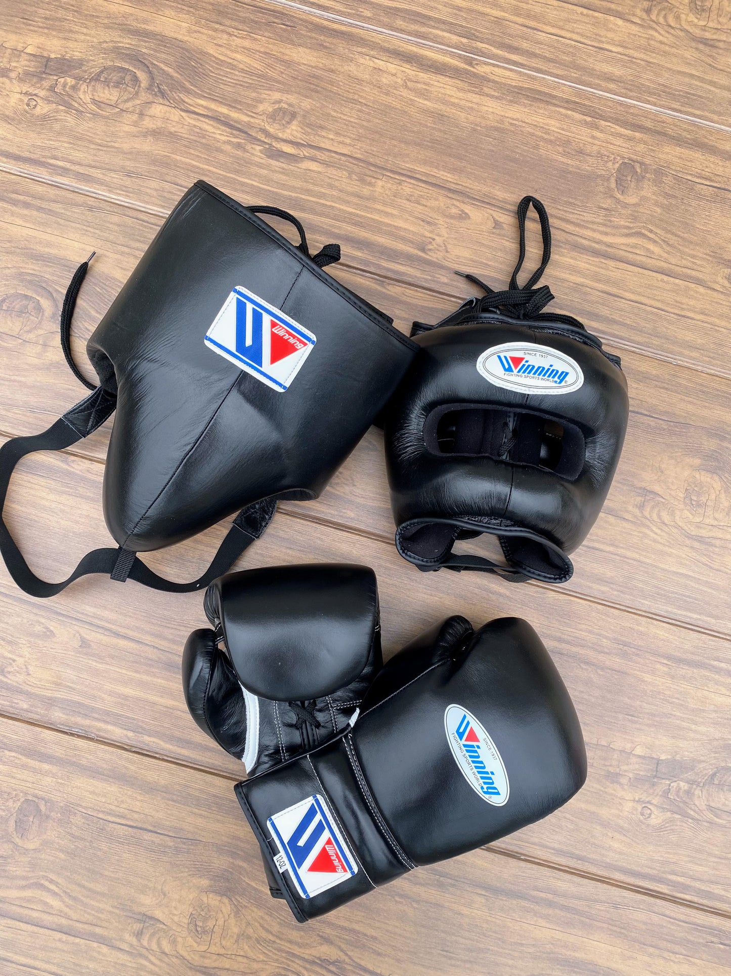 Winning boxing gloves set, Winning BLACK Boxing Gear, Winning Head Guard, Winning Groin Guard,