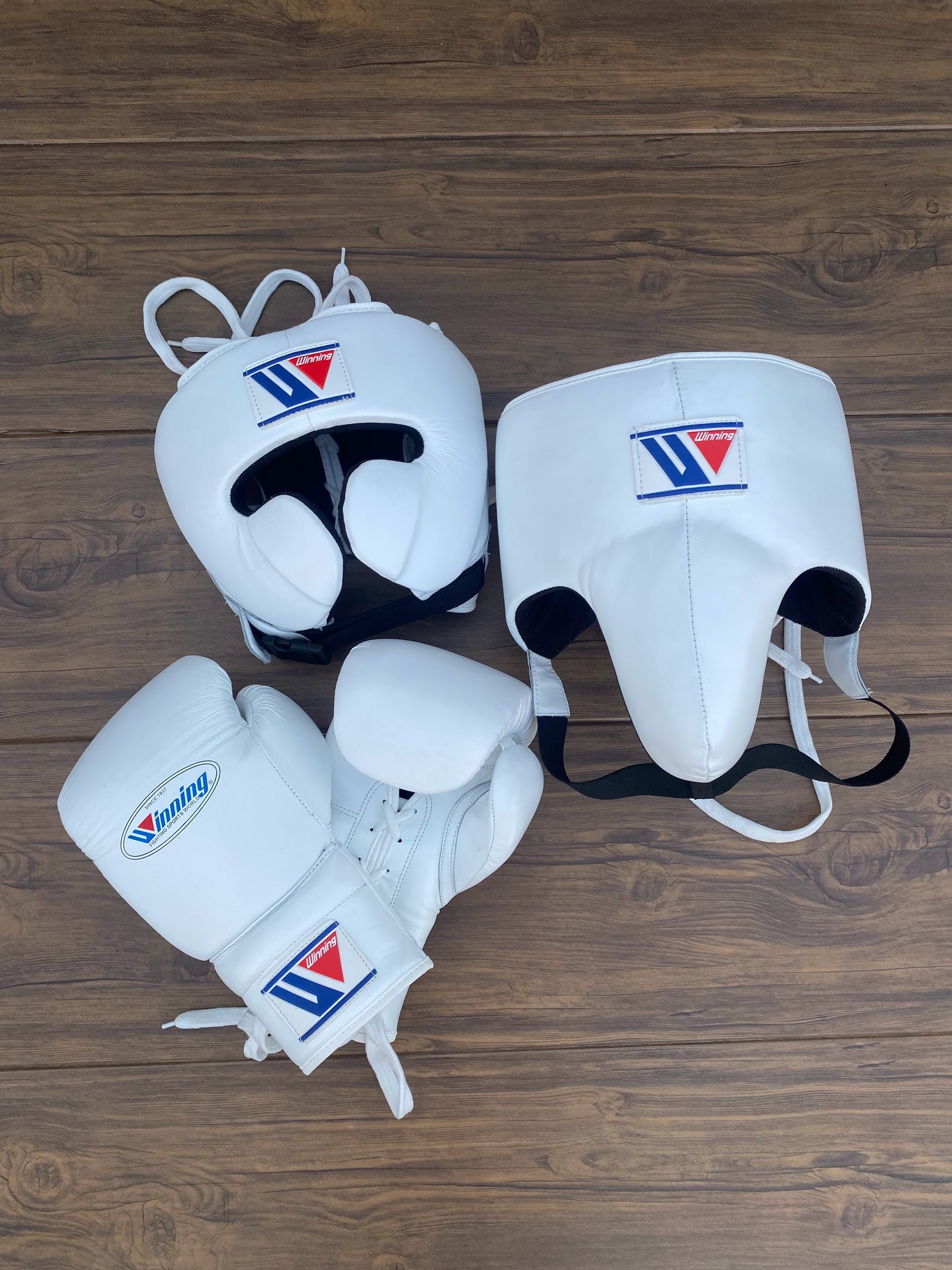 Winning boxing gloves set, Winning WHITE Boxing Gear, Winning Head Guard, Winning Groin Guard, Thanksgiving gift for students, Christmas gift, Birthday gift for Friends, Wedding gift for Men, Gift shop, Halloween gift for Kids