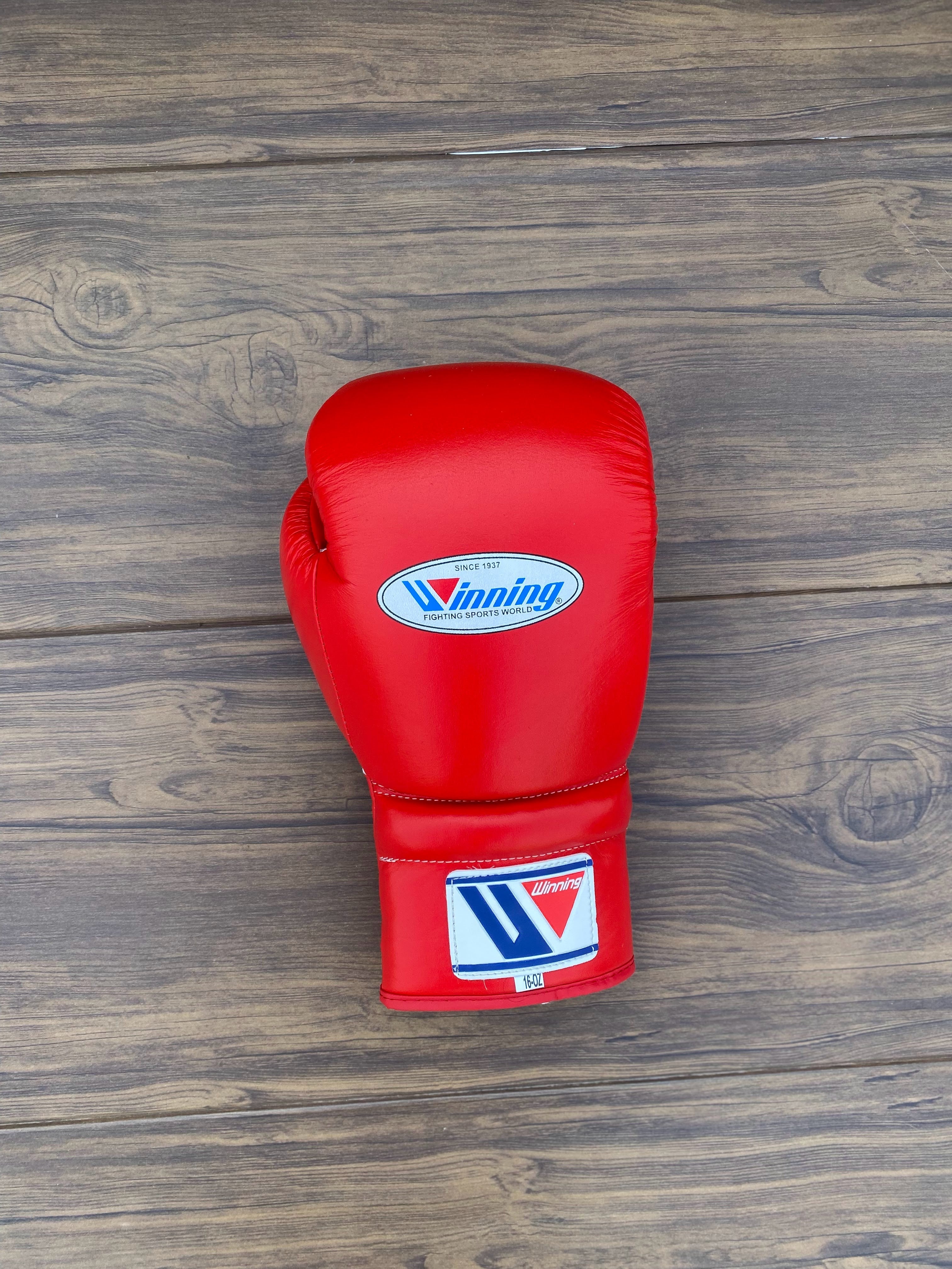 Customizable Winning Style Boxing Gloves Set Red